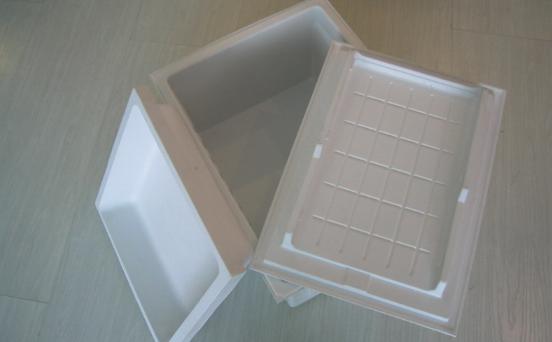 冰箱內膽開裂什么原因，冰箱內膽開裂過了保修期怎么辦