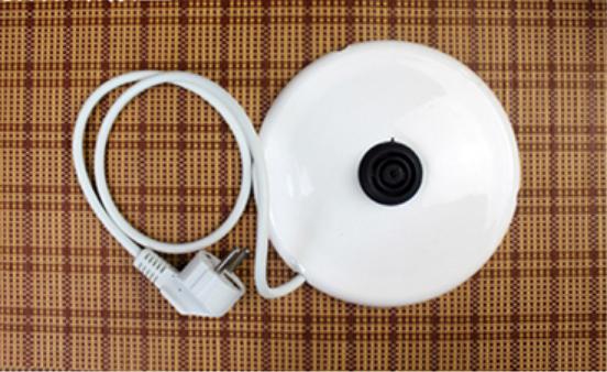電水壺不工作原出問題出在底座，如何修理電水壺底座