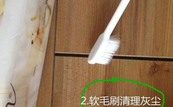 家里的木地板开裂怎么办？木地板间的缝隙会变得越来越大