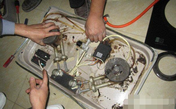 热水器在中途自动关闭的原因是什么？