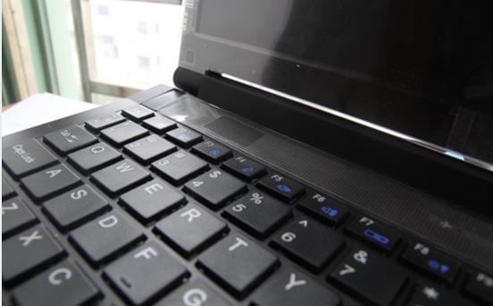 筆記本電腦巧克力鍵盤安裝方法